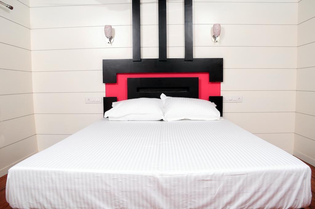 Vaishnav Tours Hotell Alappuzha Rum bild